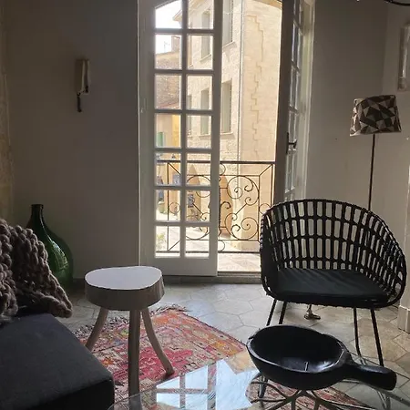 Uzes: History And Perfect Location!